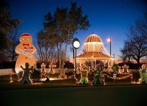 Smithville Festival of Lights with lighted gazebo and gingerbread man